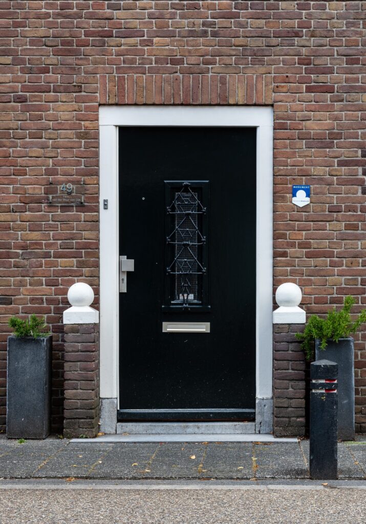 Entree voormalige bakkerij
