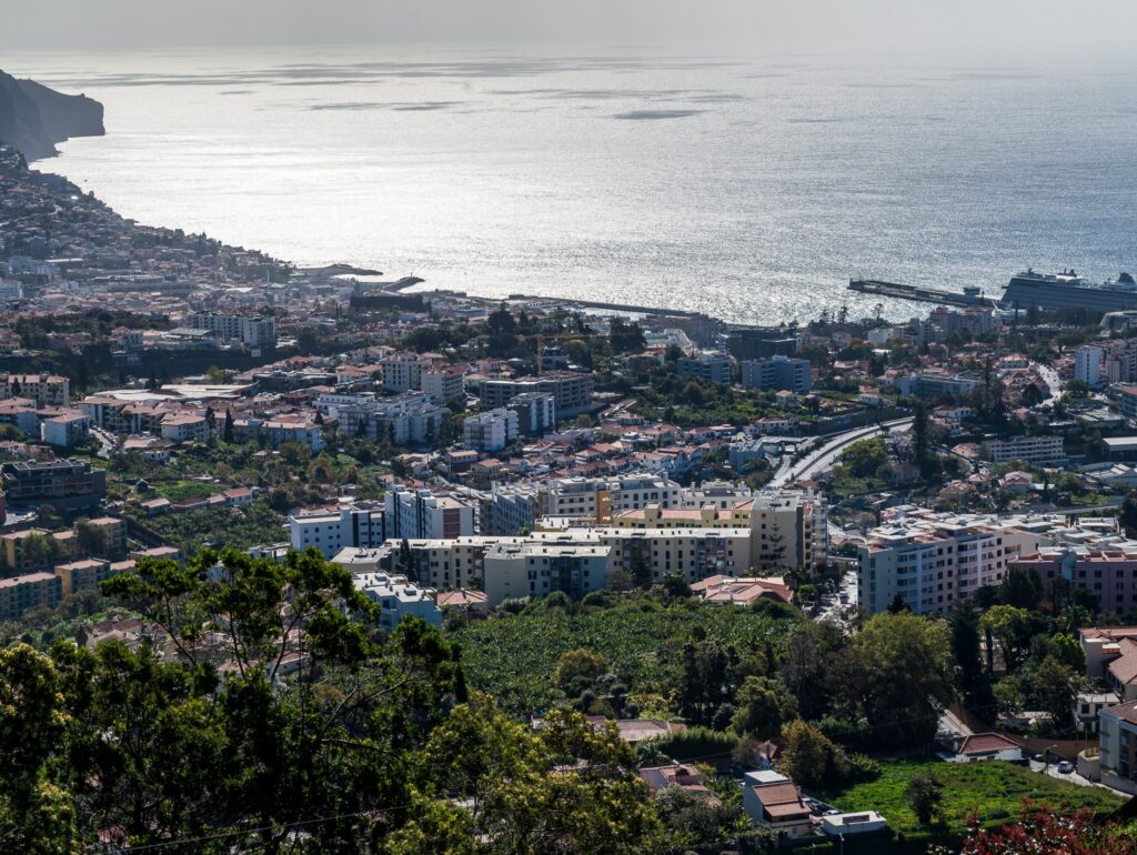 Madeira aan je voeten.