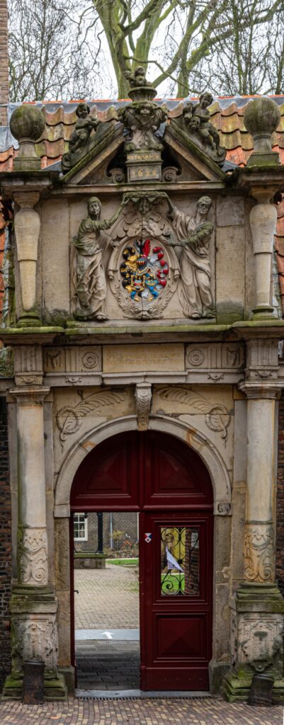 Dordrecht – toegangspoort Arend Maartenshof