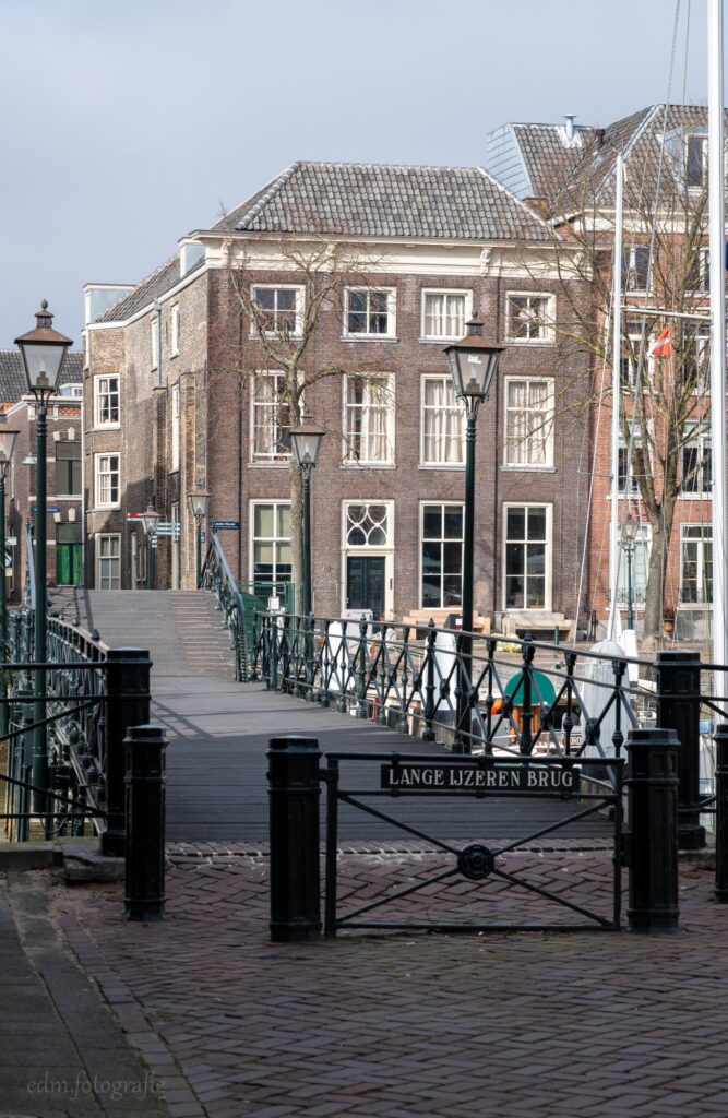 Dordrecht – Lange Geldersekade.