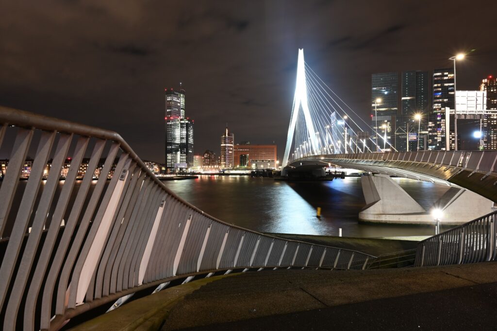 Rotterdam – licht en lijnen.