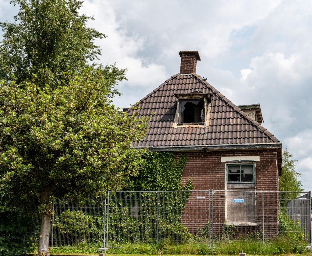 De tijd neemt over.