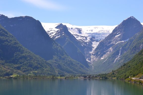Tussen de Noorse fjorden.